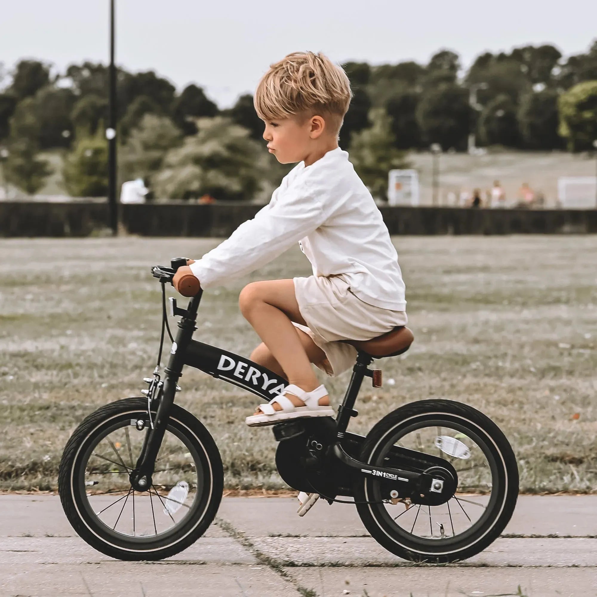 Luxury Children's bike 14 inch - 3 in 1 - balance bike